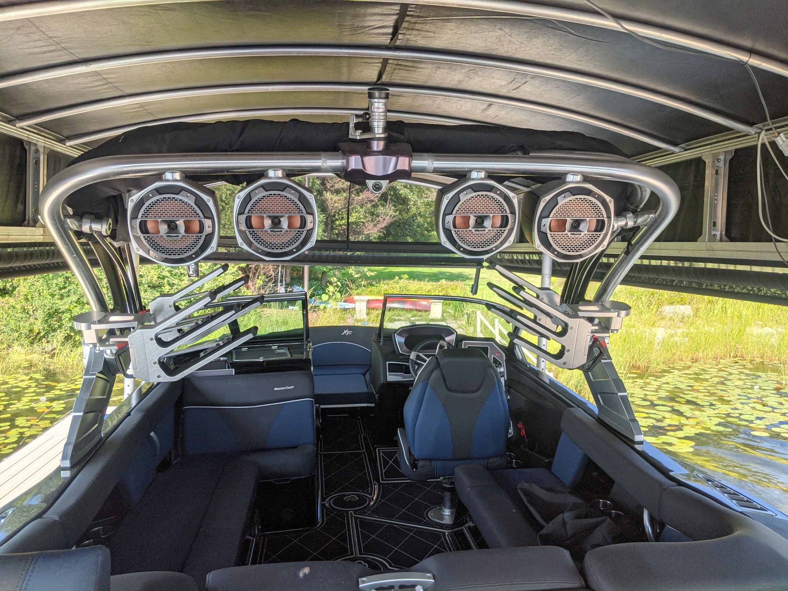 2020 Mastercraft XT22 | 209763