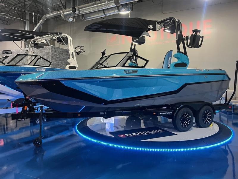 boat.Title