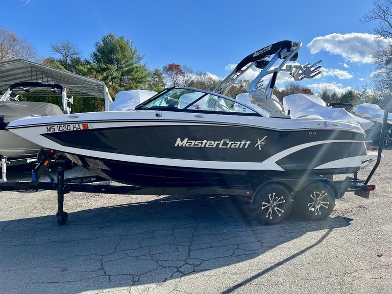 2016 MasterCraft X20