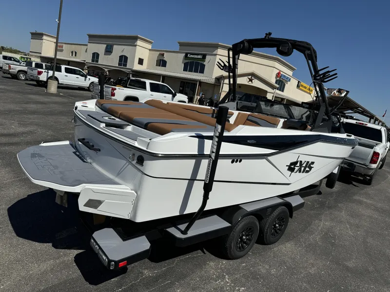 2025 Axis T235