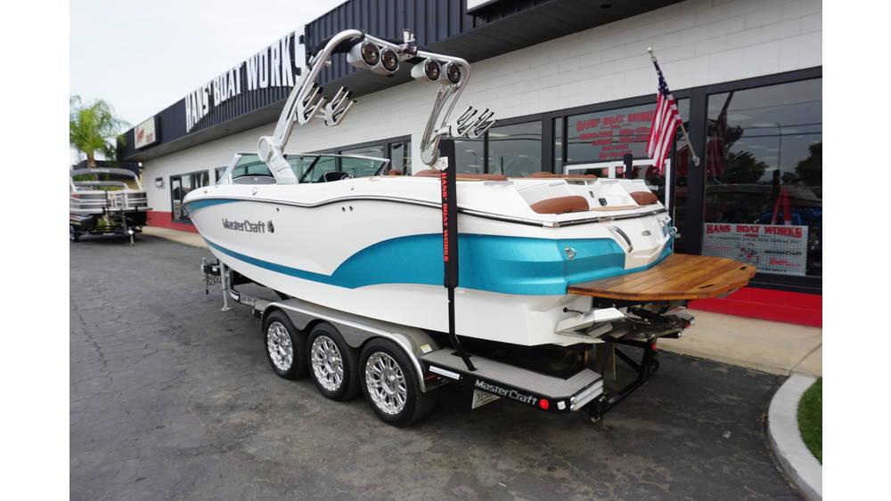 boat.Title