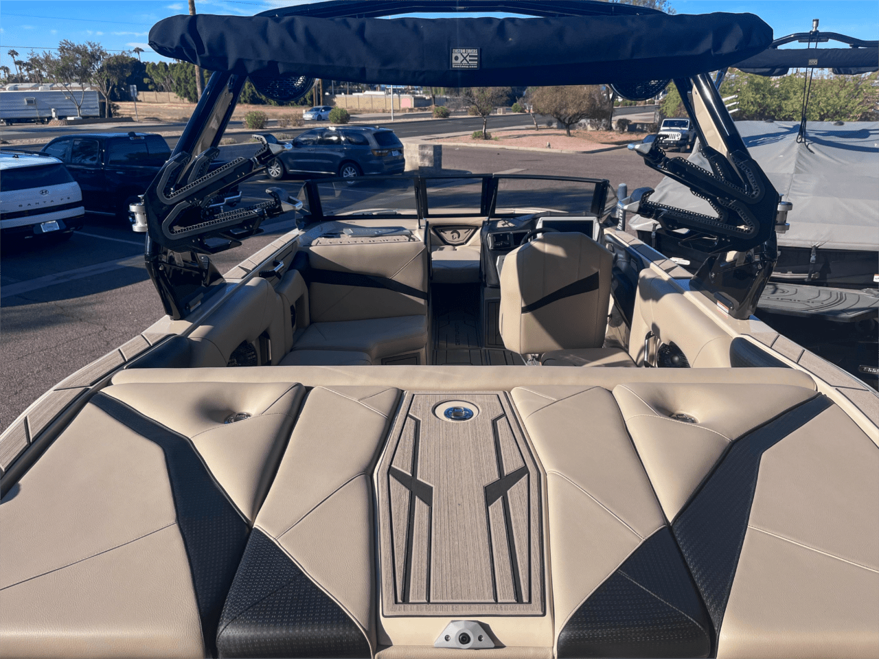 2025 Centurion NV233