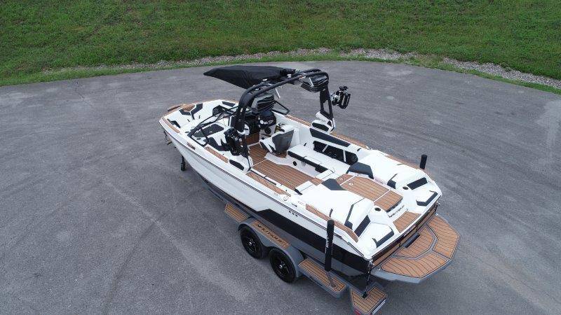 2024 Nautique GS22