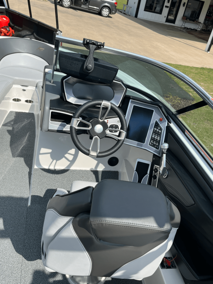 2020 Mastercraft XT23