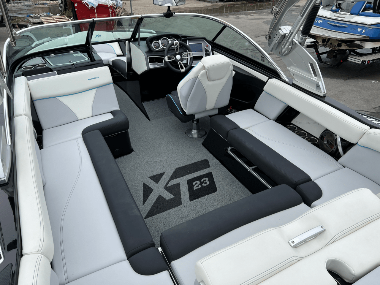 2021 MasterCraft XT23