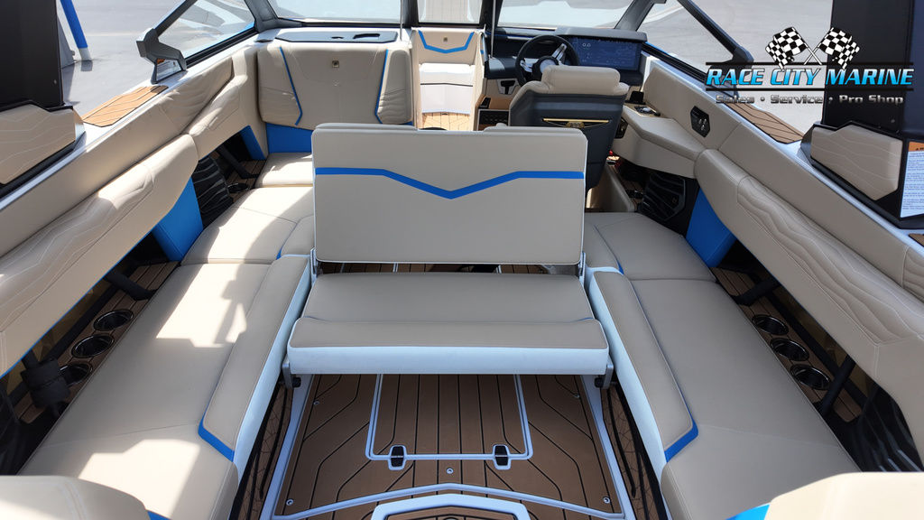 2025 Nautique G23