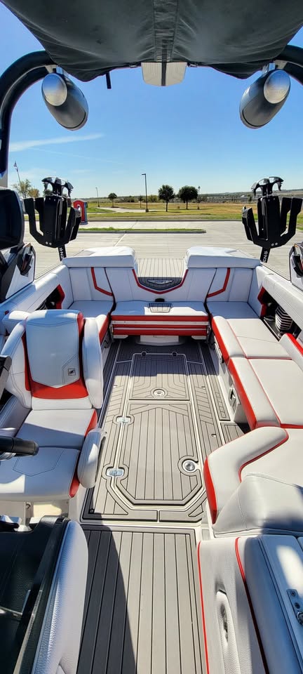 2018 Super Air Nautique G23 Icon