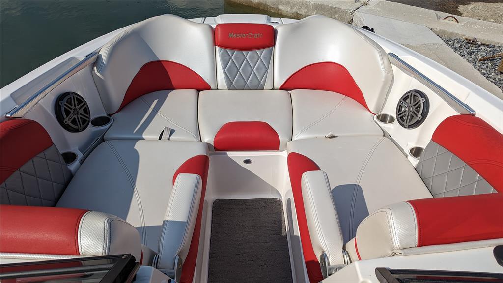 2014 MasterCraft X46- 6.2L w/ Trailer