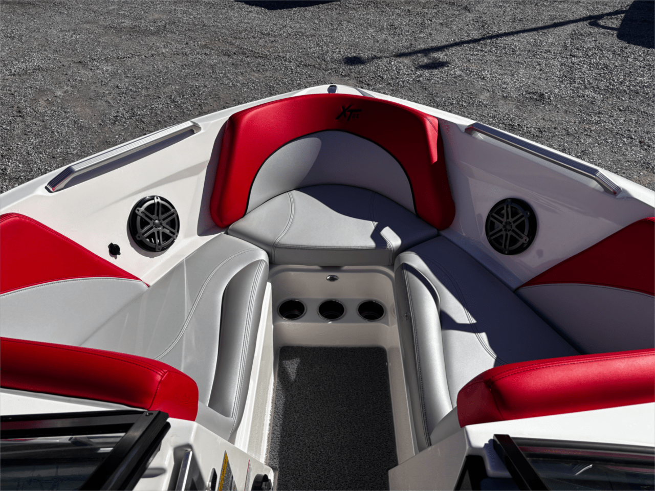 2017 Mastercraft XT-21
