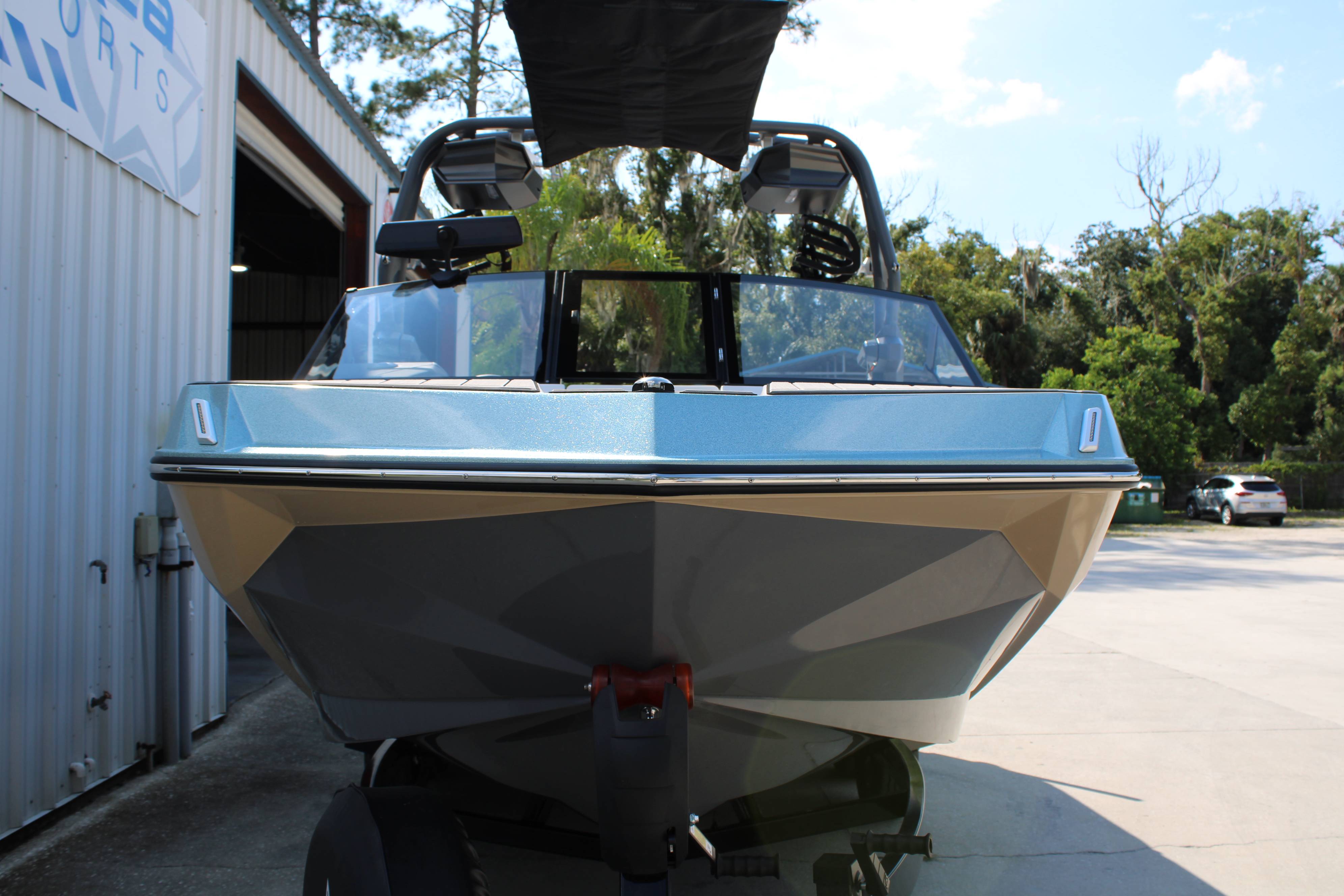 2025 Nautique GS22