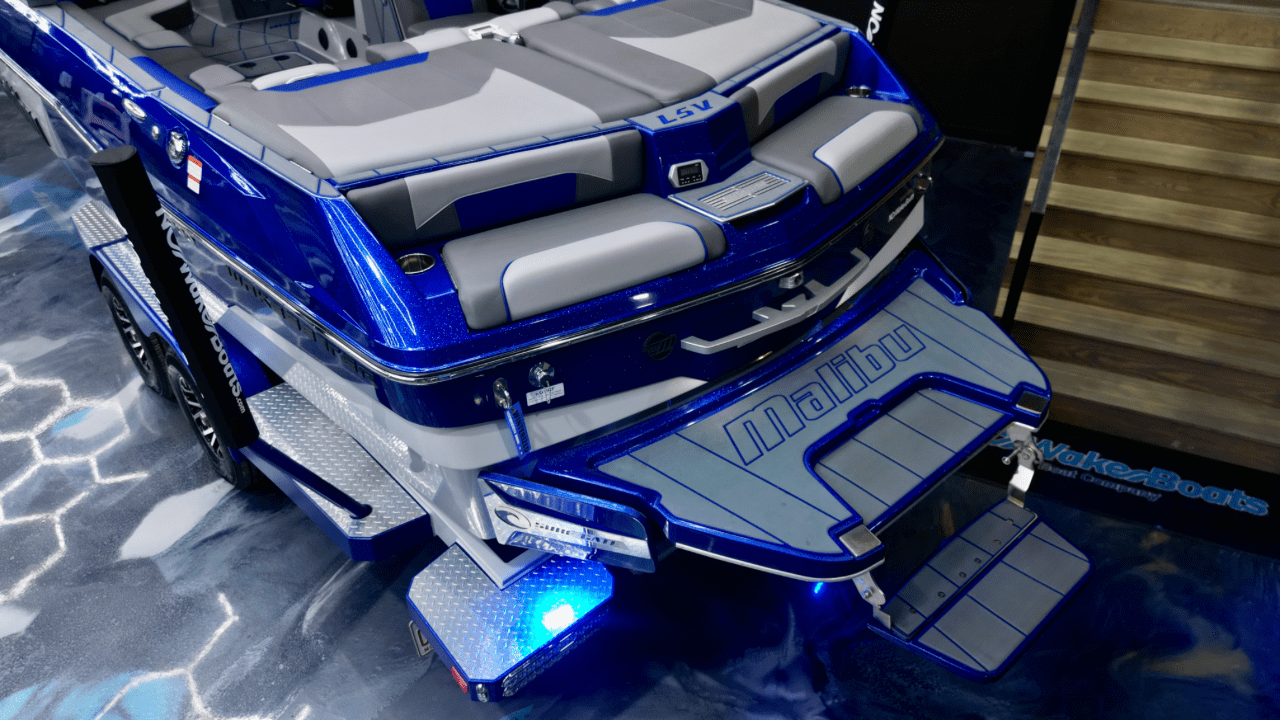 2021 Malibu Wakesetter 25 LSV