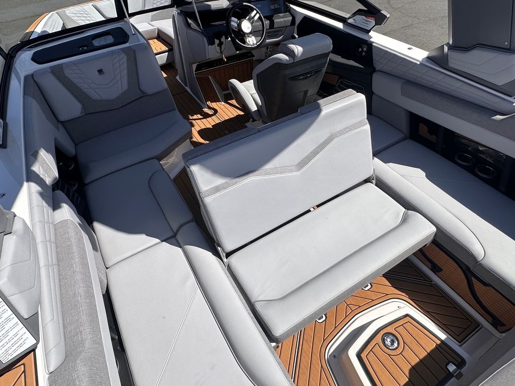2024 Nautique Super Air Nautique G23