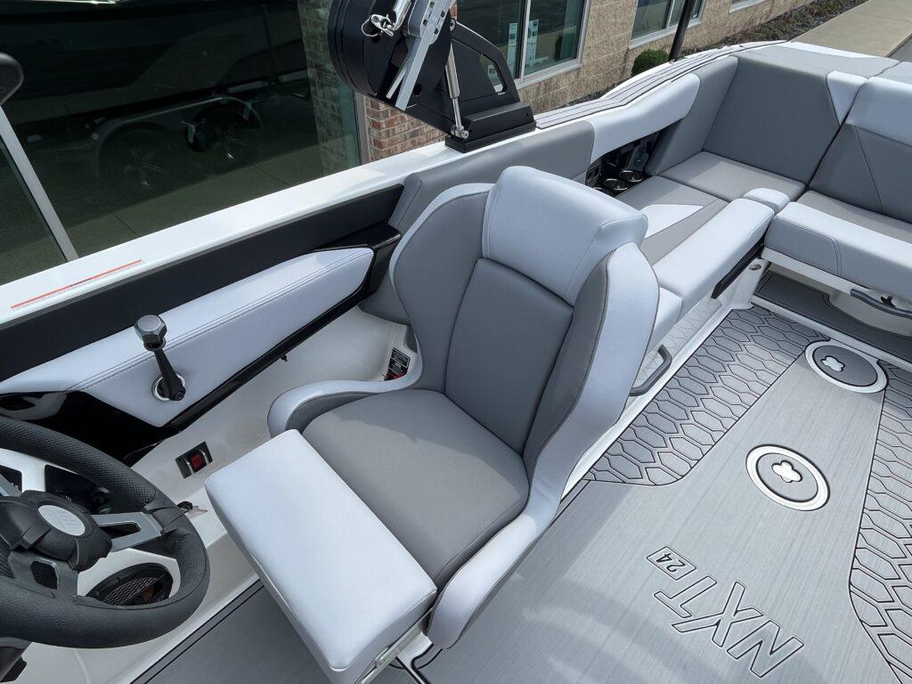2024 MasterCraft NXT24