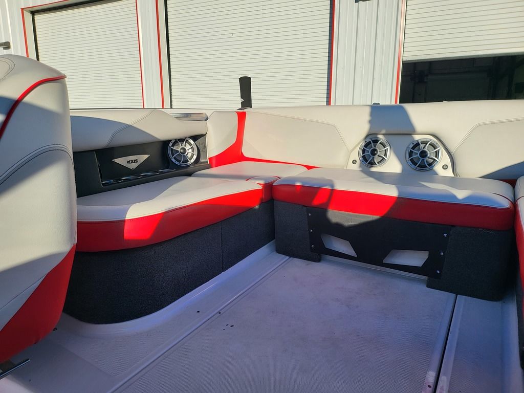 2017 Axis Wake Research T22