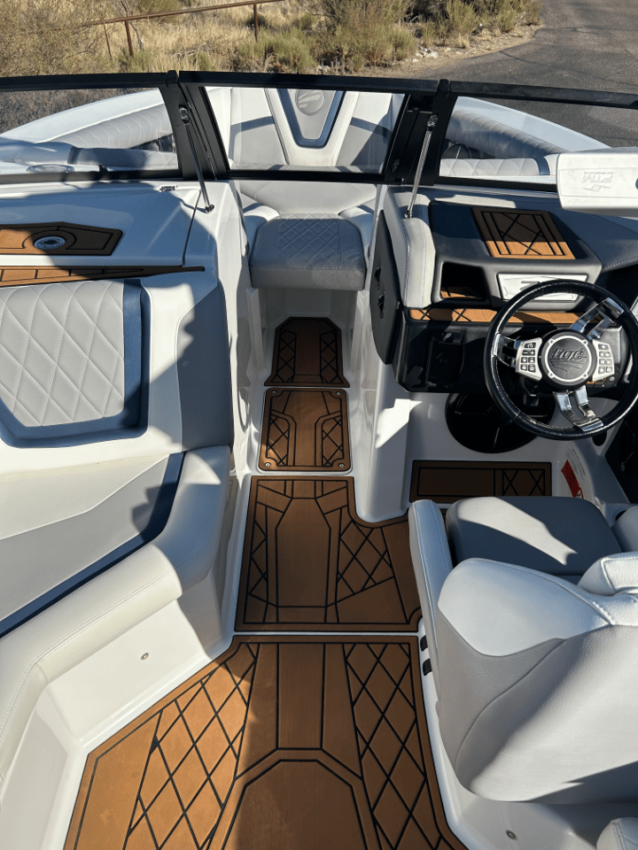 Tige Boats 21ZX V-Drive 21 2021