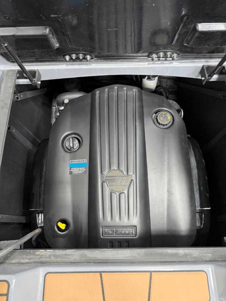 2022 Malibu Wakesetter 23 LSV