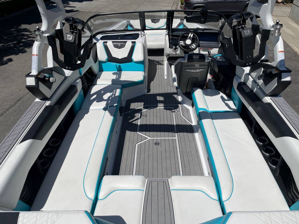 2021 NAUTIQUE G25 W/XR7 SUPERCHARGED POWER PLANT. REDUCED!