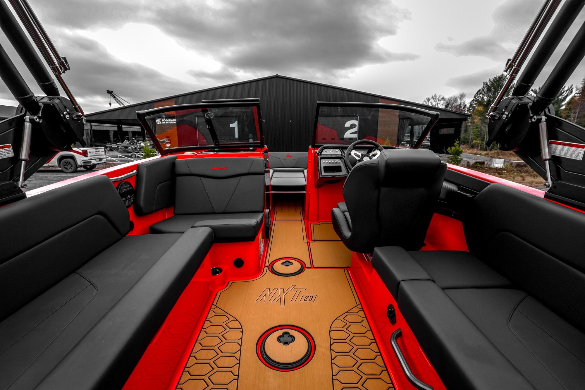 Mastercraft NXT 23