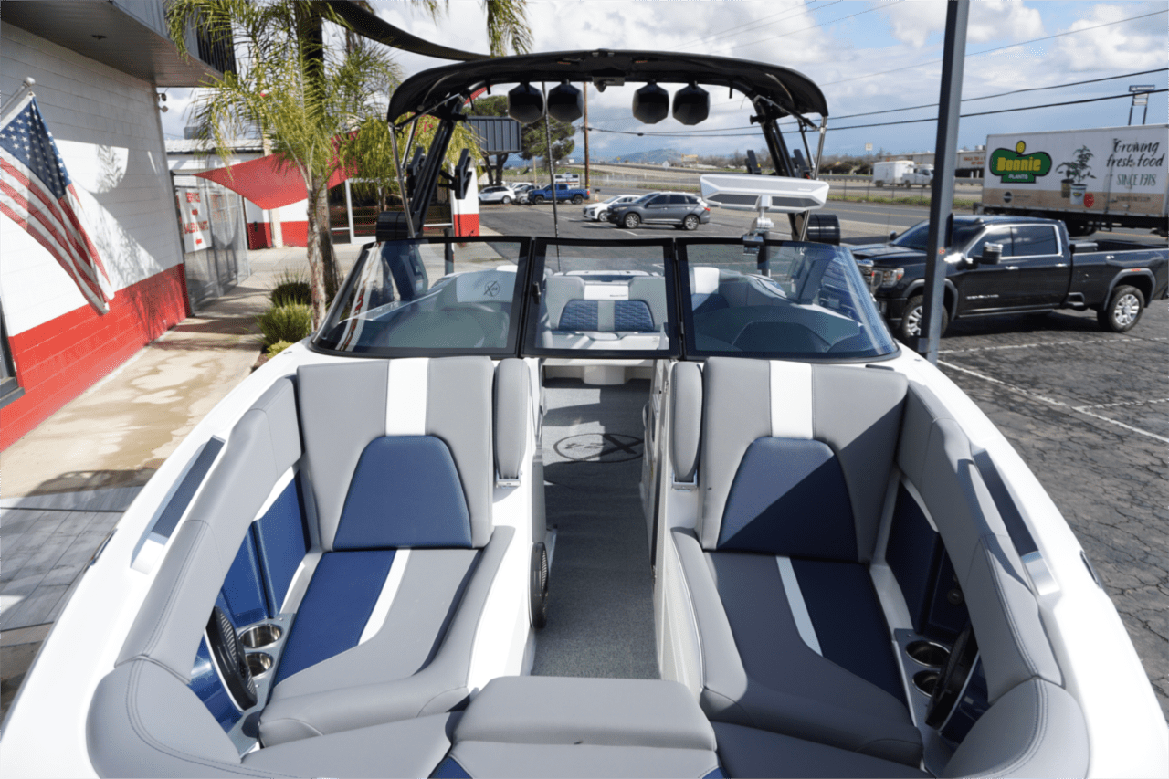 2025 MasterCraft X24 Supercharged 6.2L