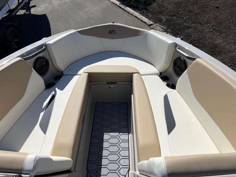 2025 MasterCraft NXT23
