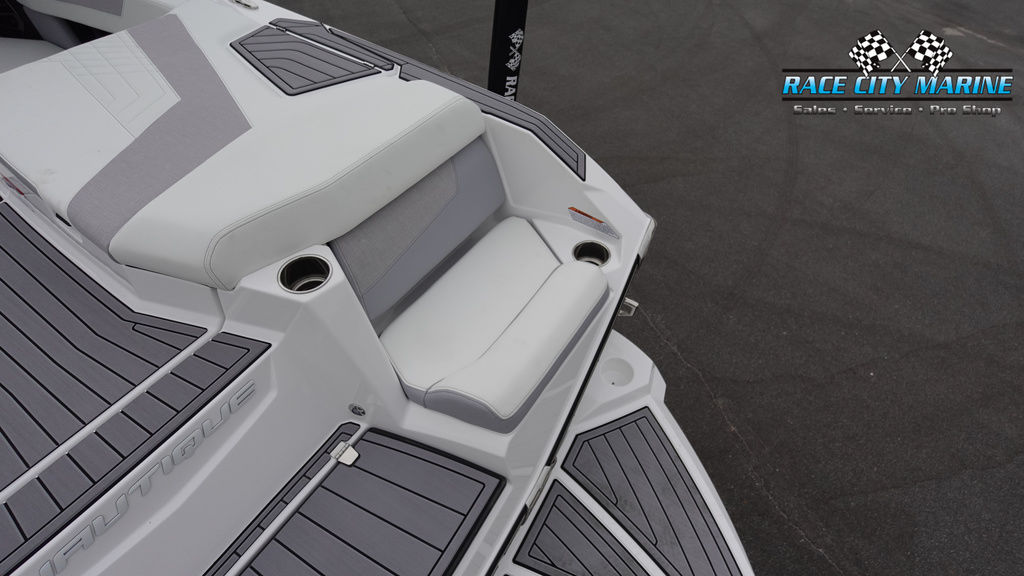 2024 Nautique G23