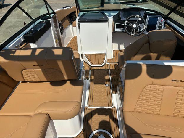 2022 MasterCraft X26