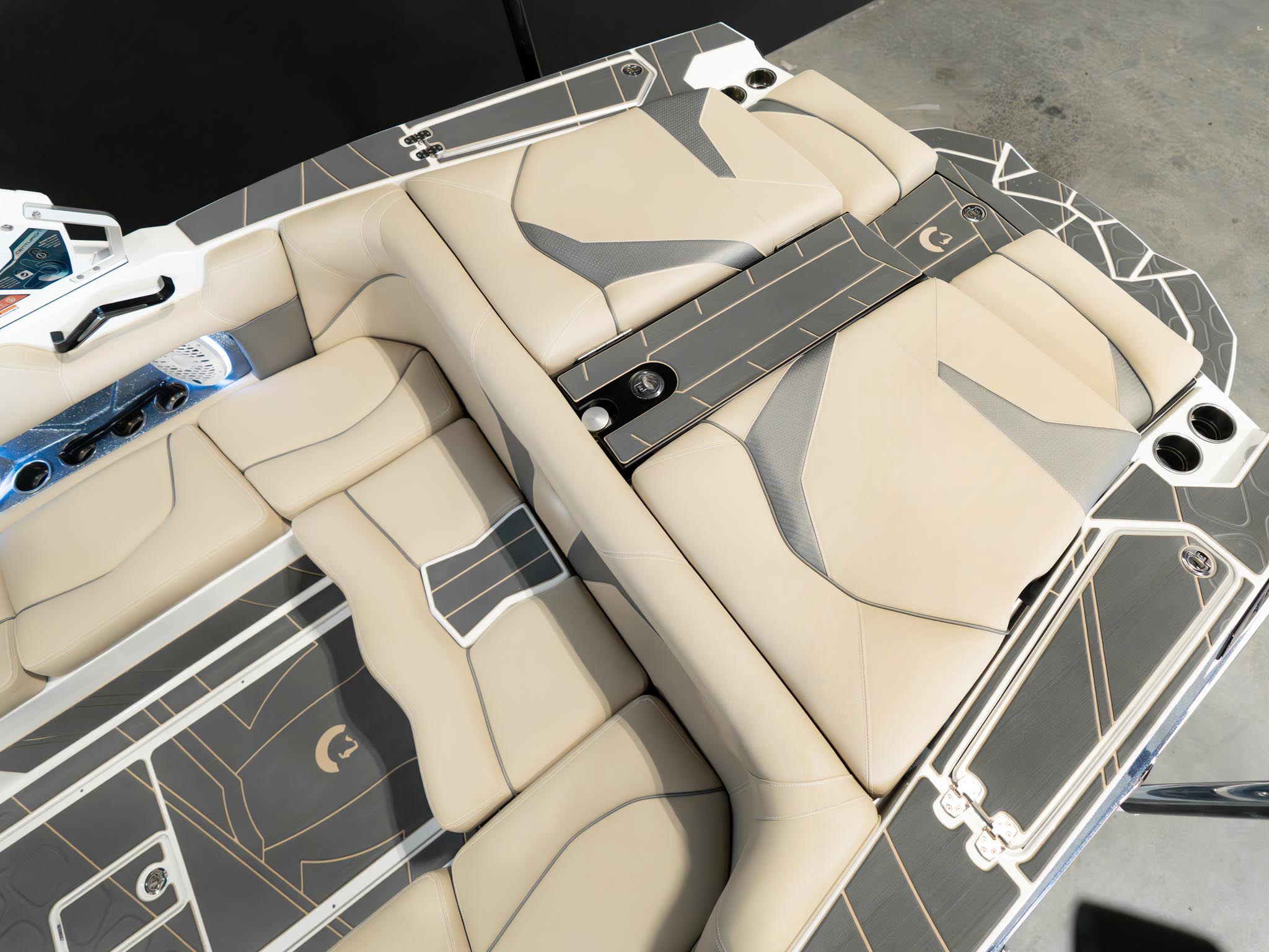 2025 Centurion Fe23 – Steel Blue Flake / White