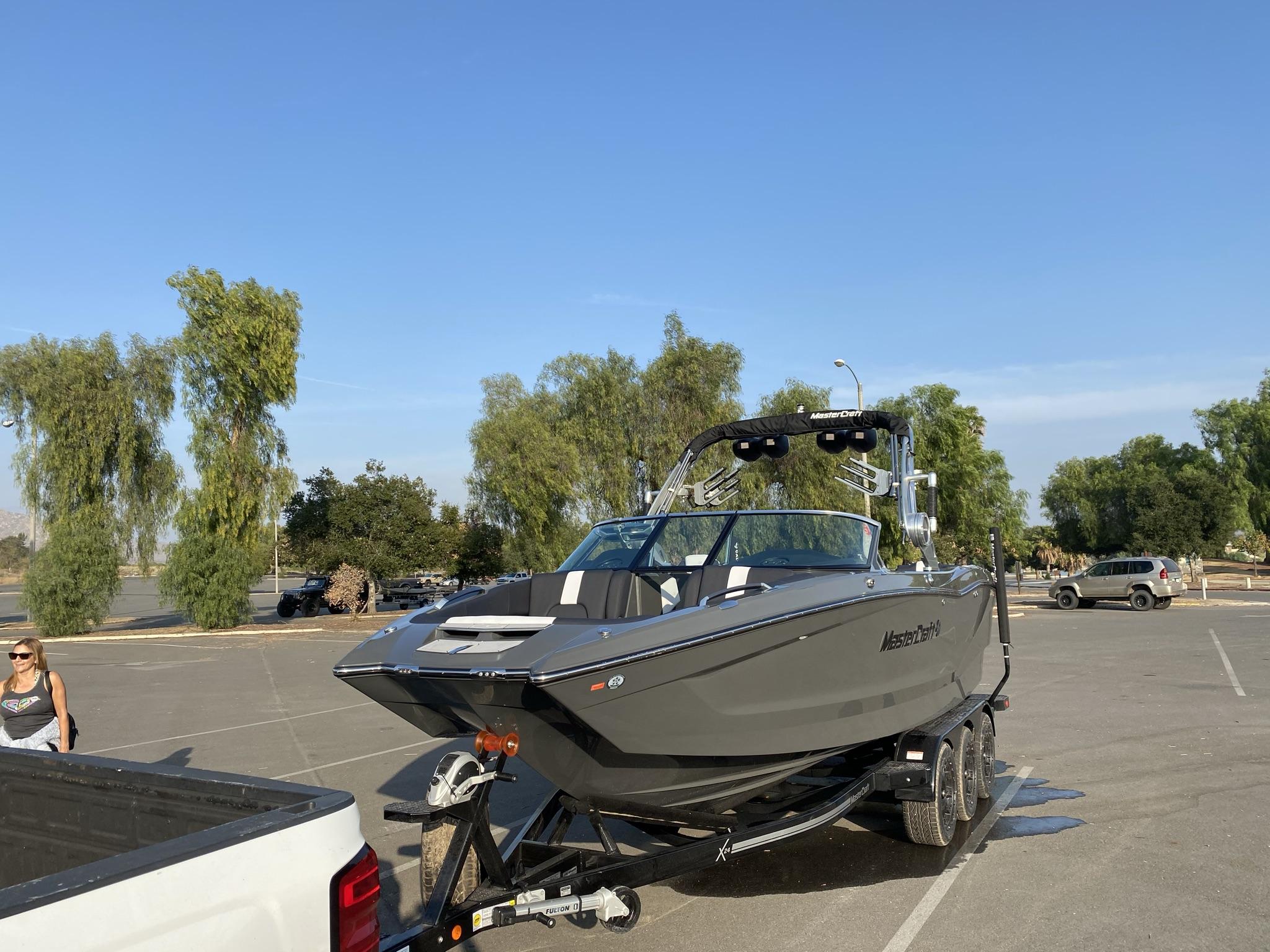 2021 MasterCraft X24