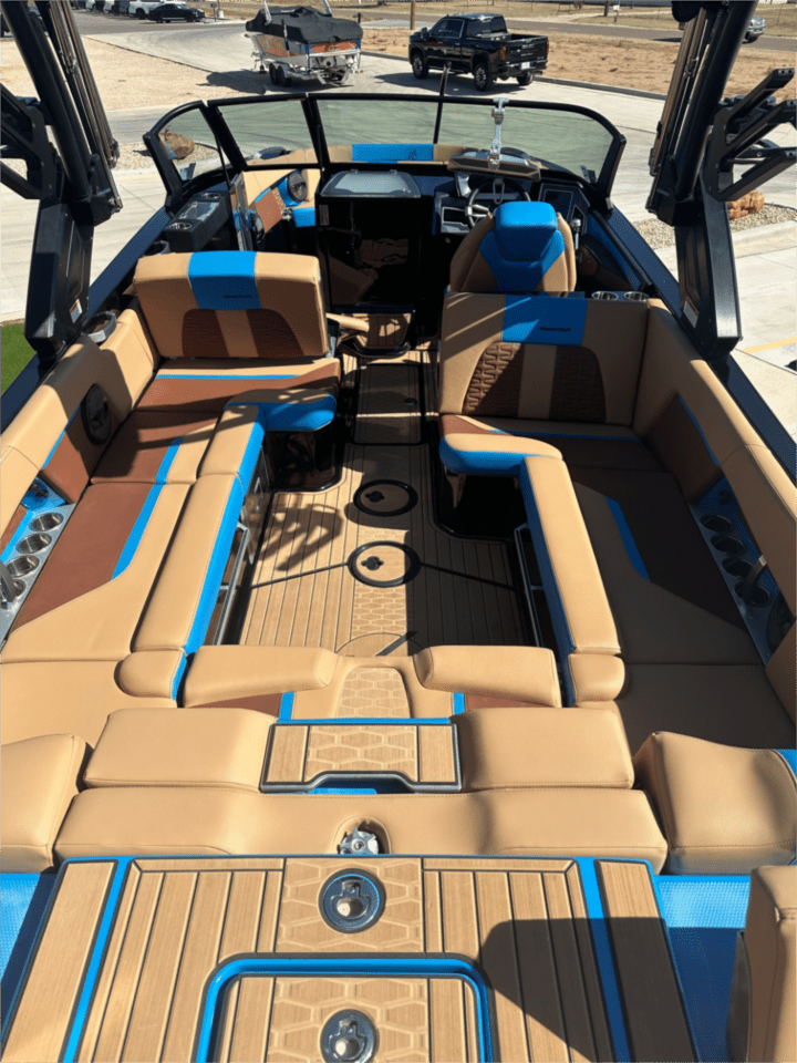 2023 MasterCraft X26
