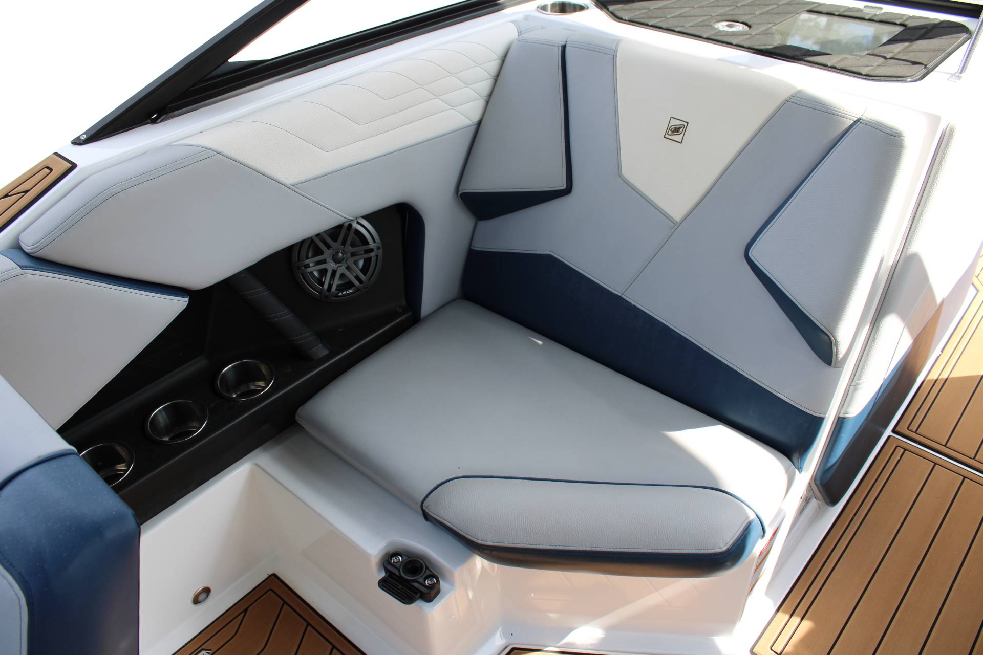 2022 Nautique S23