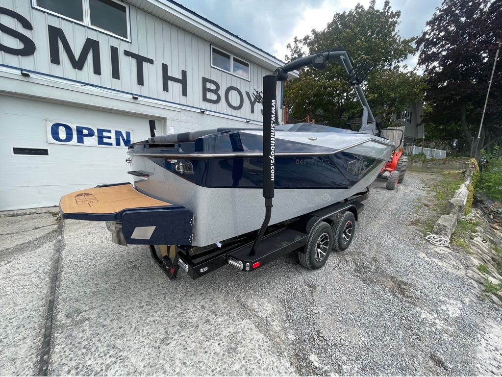 2024 Axis Wake Research T235