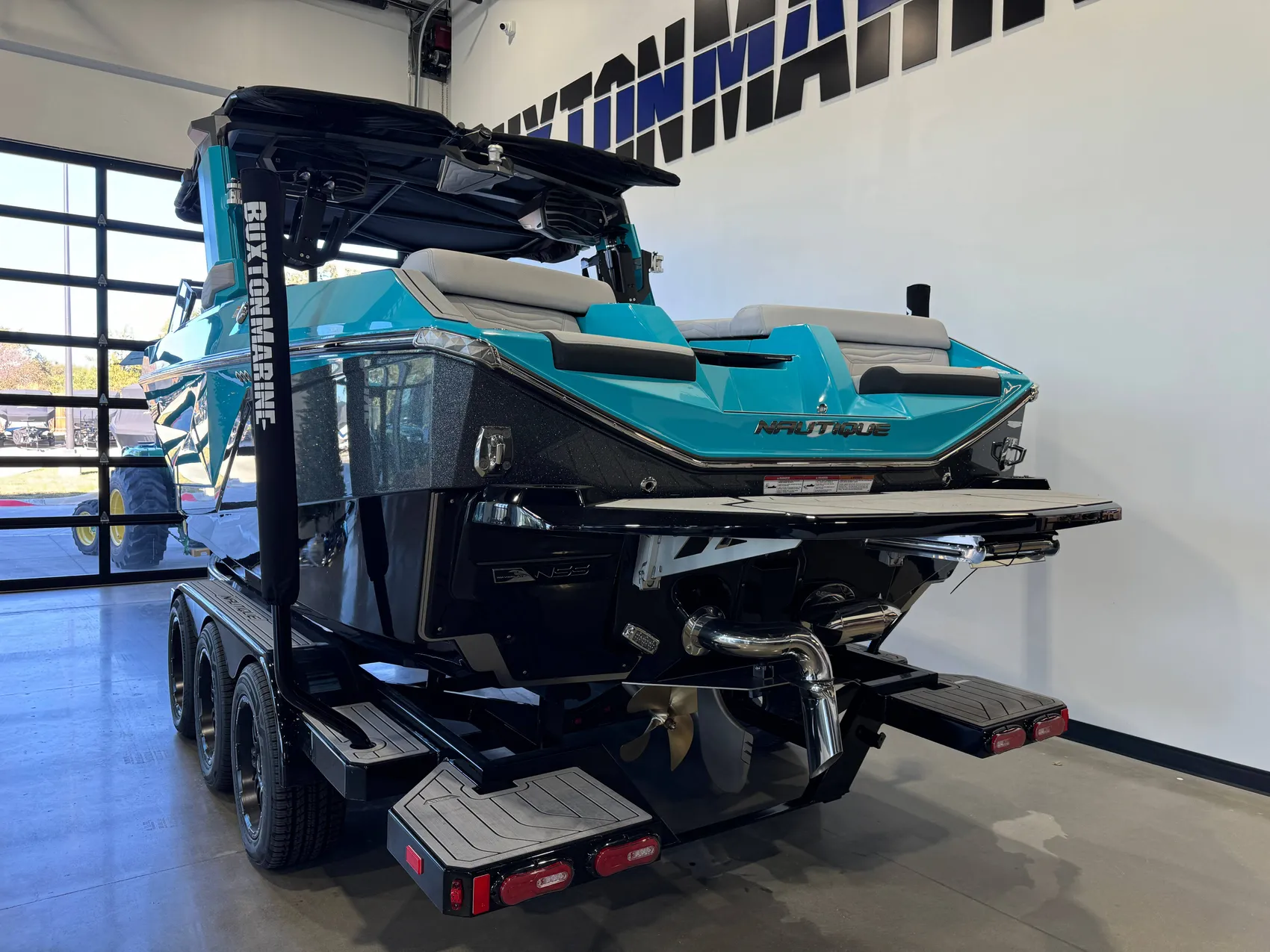 2025 Nautique G23