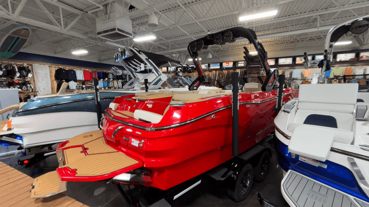 2025 MasterCraft X24