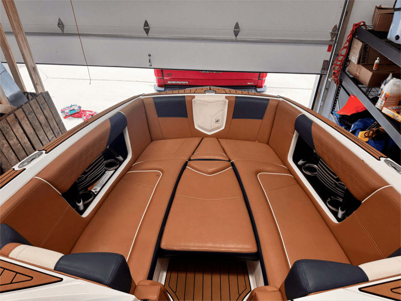 2018 Nautique G25