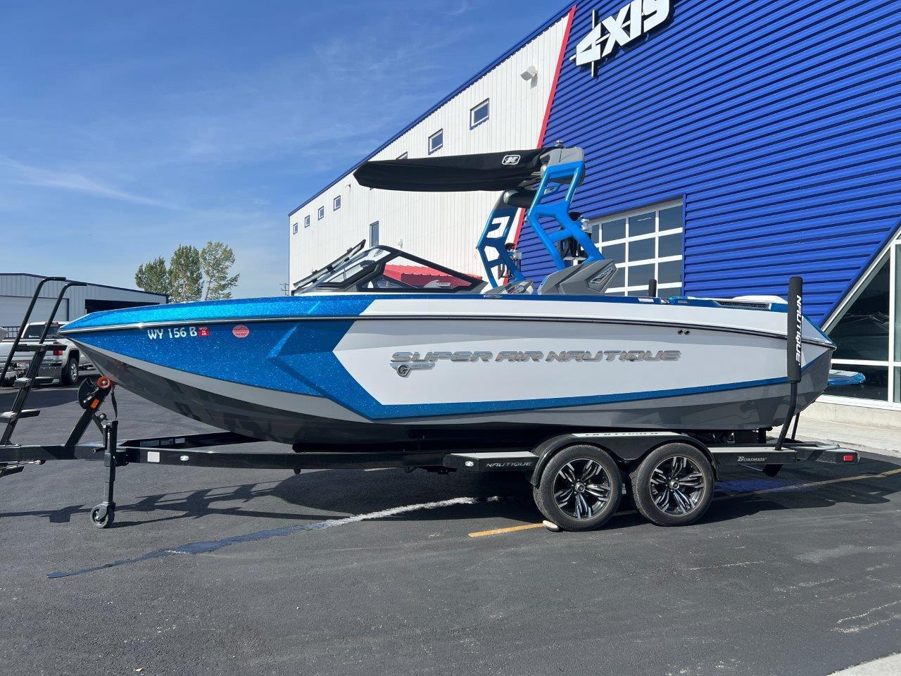 boat.Title