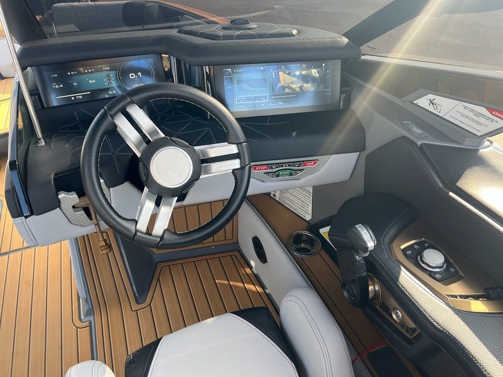 2023 Nautique G23 Paragon
