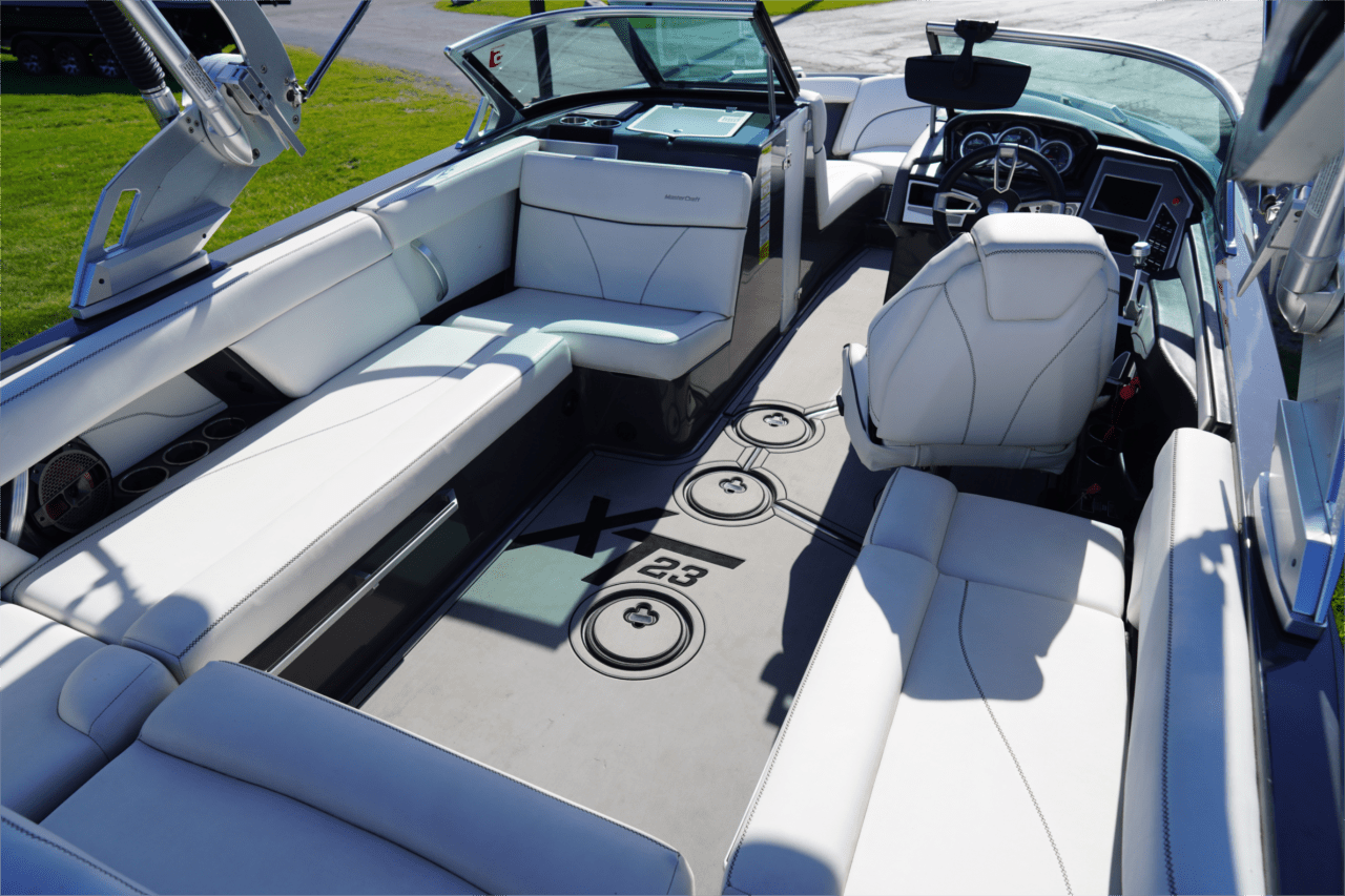 2019 Mastercraft XT23