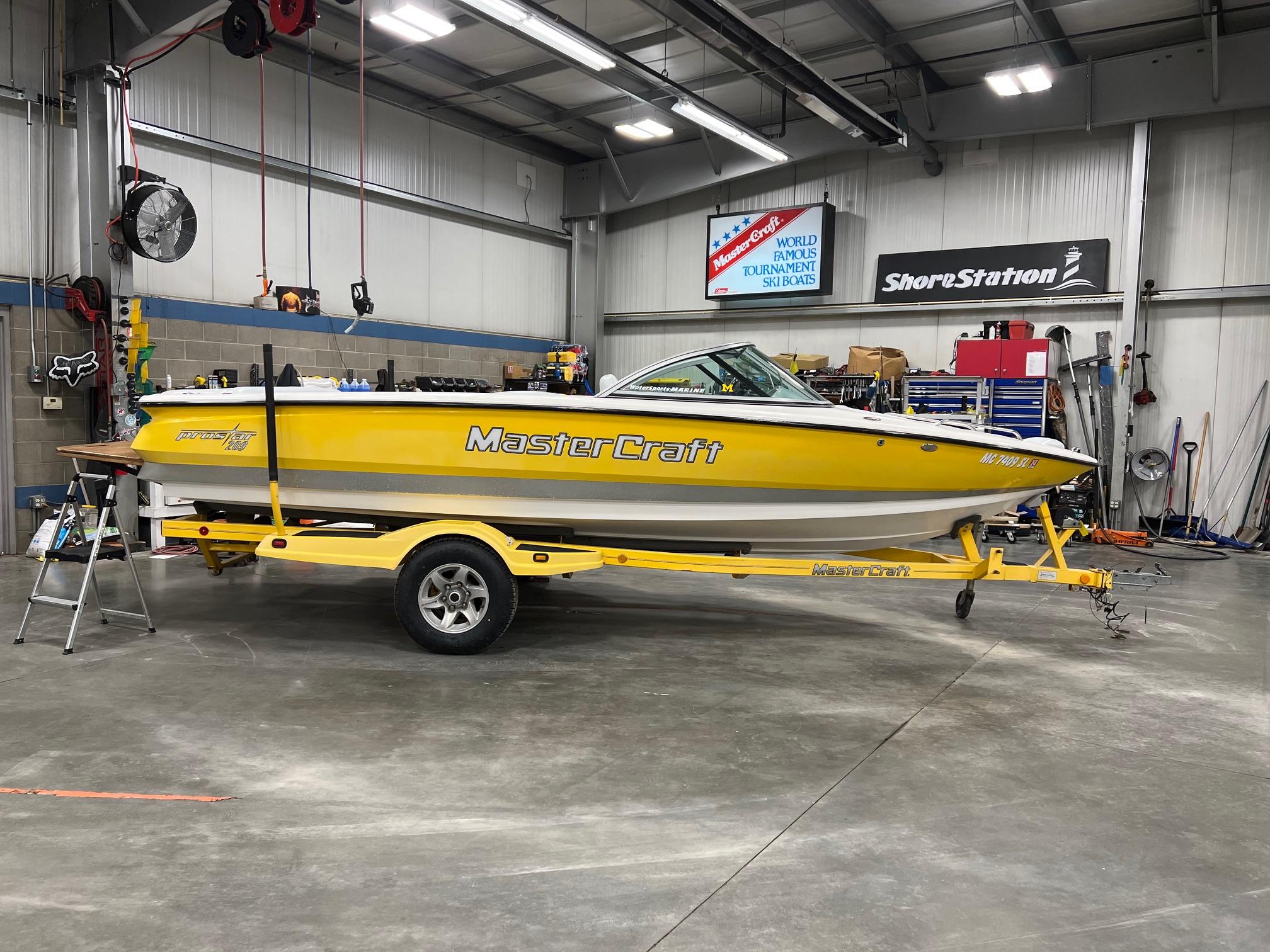 2003 Mastercraft Prostar 209