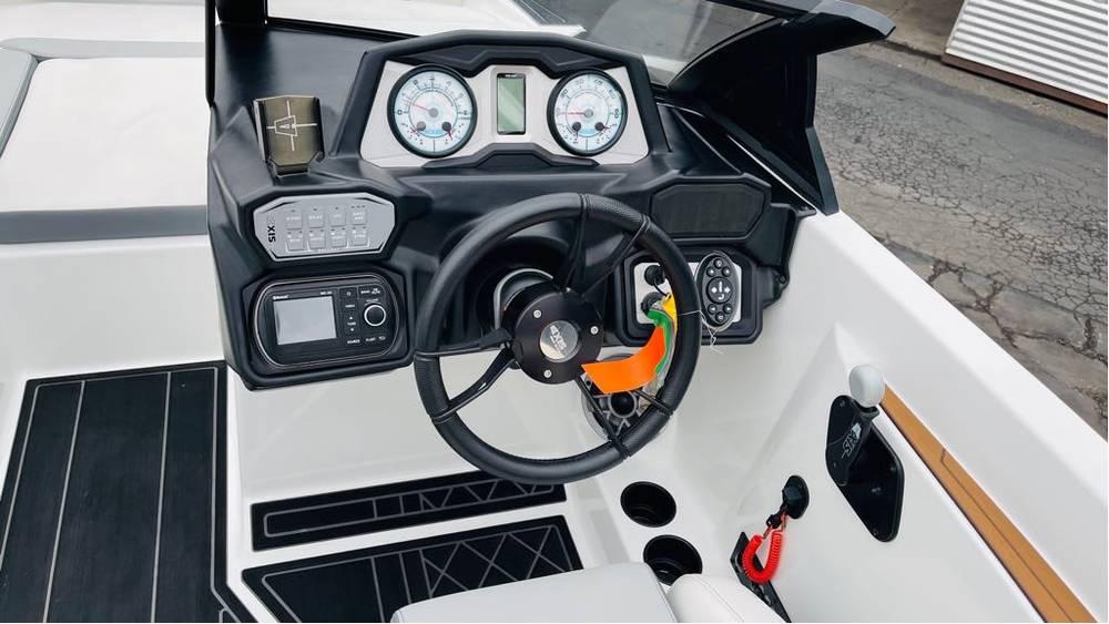2021 Axis A20