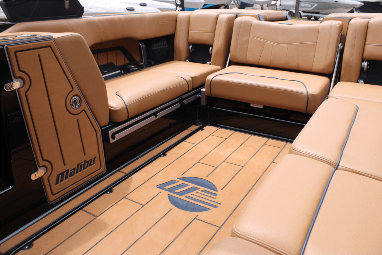 2022 Malibu 24 MXZ