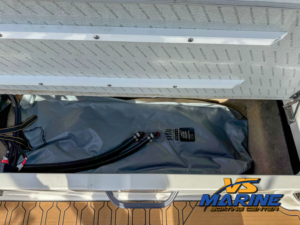 2021 MasterCraft NXT24