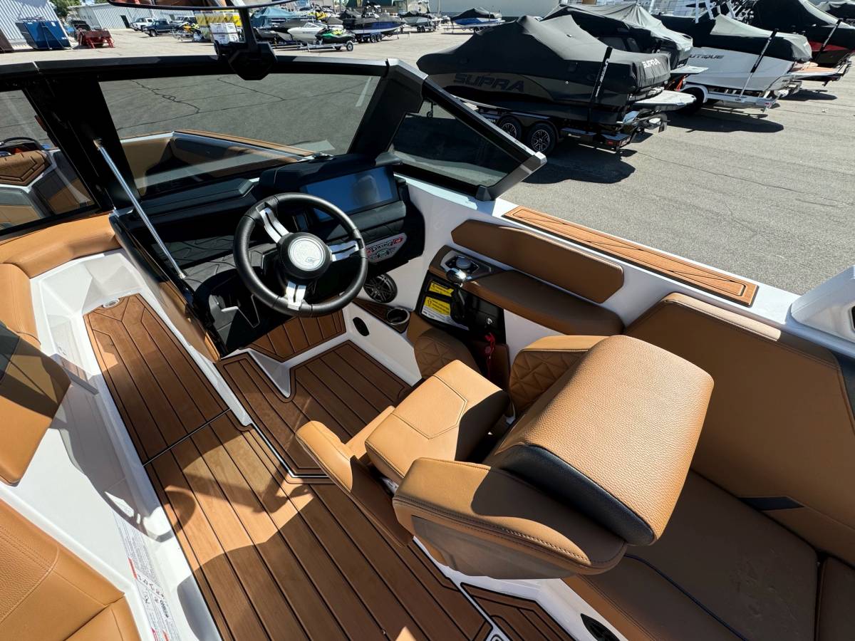 2024 Nautique GS24