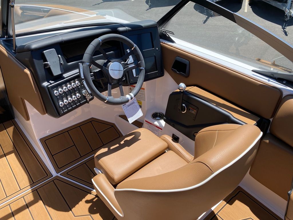 2024 moomba Mojo
