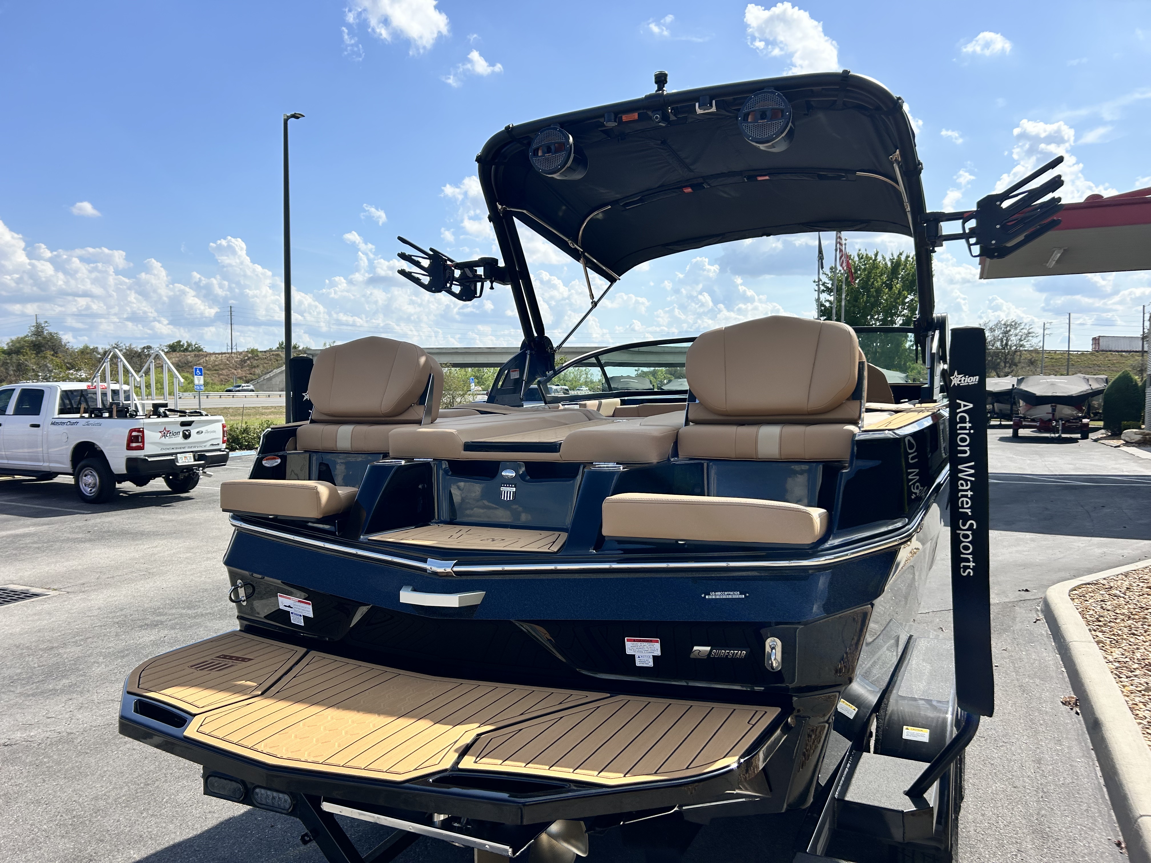 2025 MasterCraft XT20