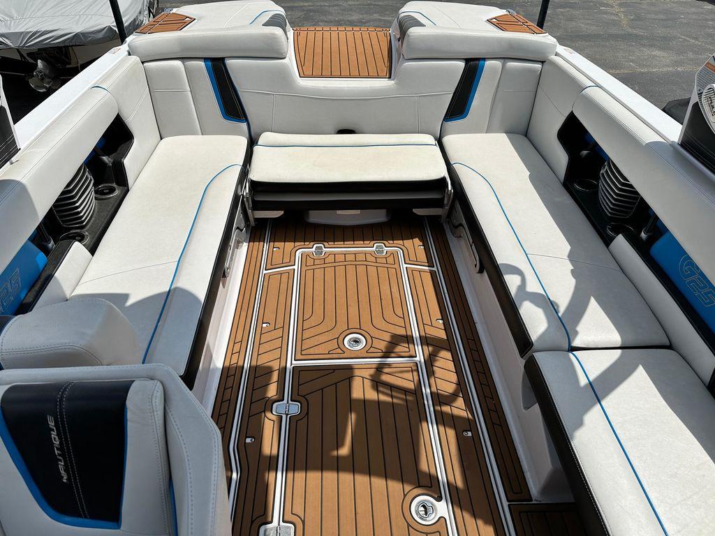 2014 Nautique G25