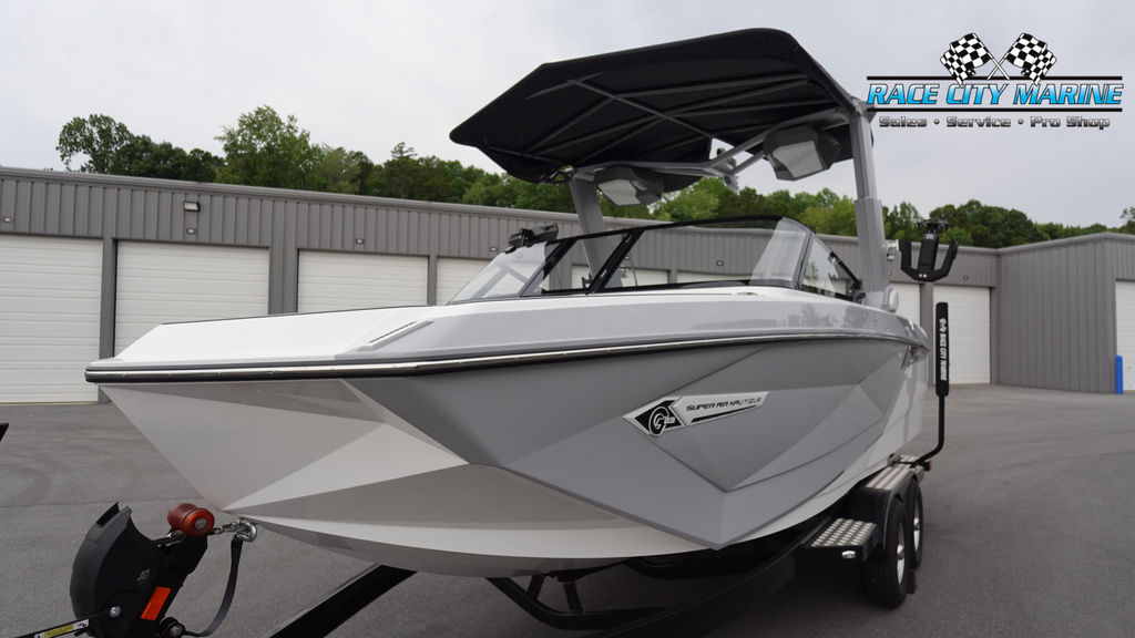2024 Nautique G23