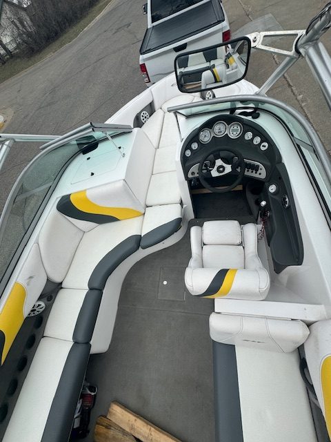 2006 Moomba Mobius XLV