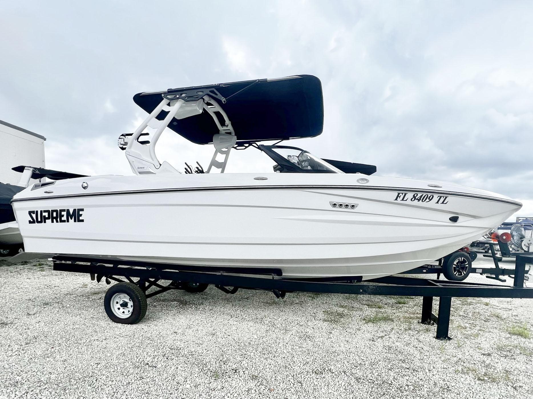 boat.Title