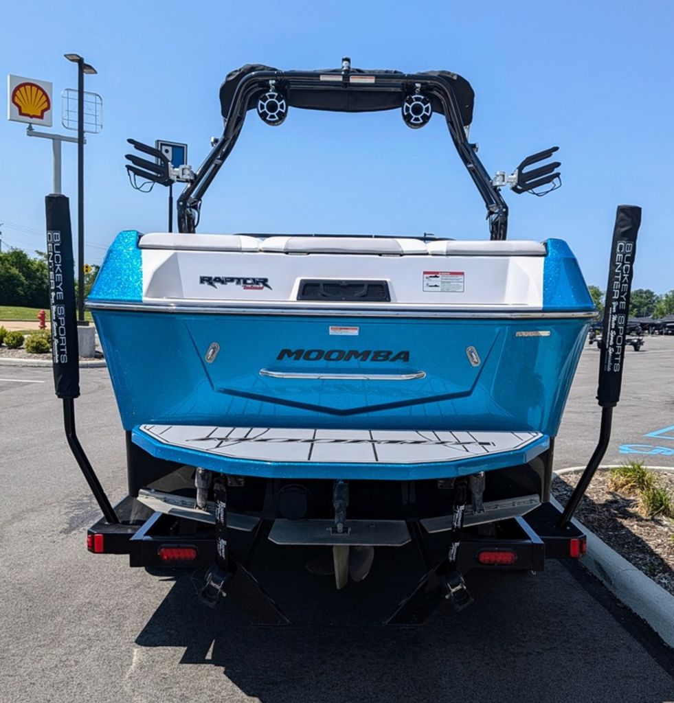 2020 moomba Max