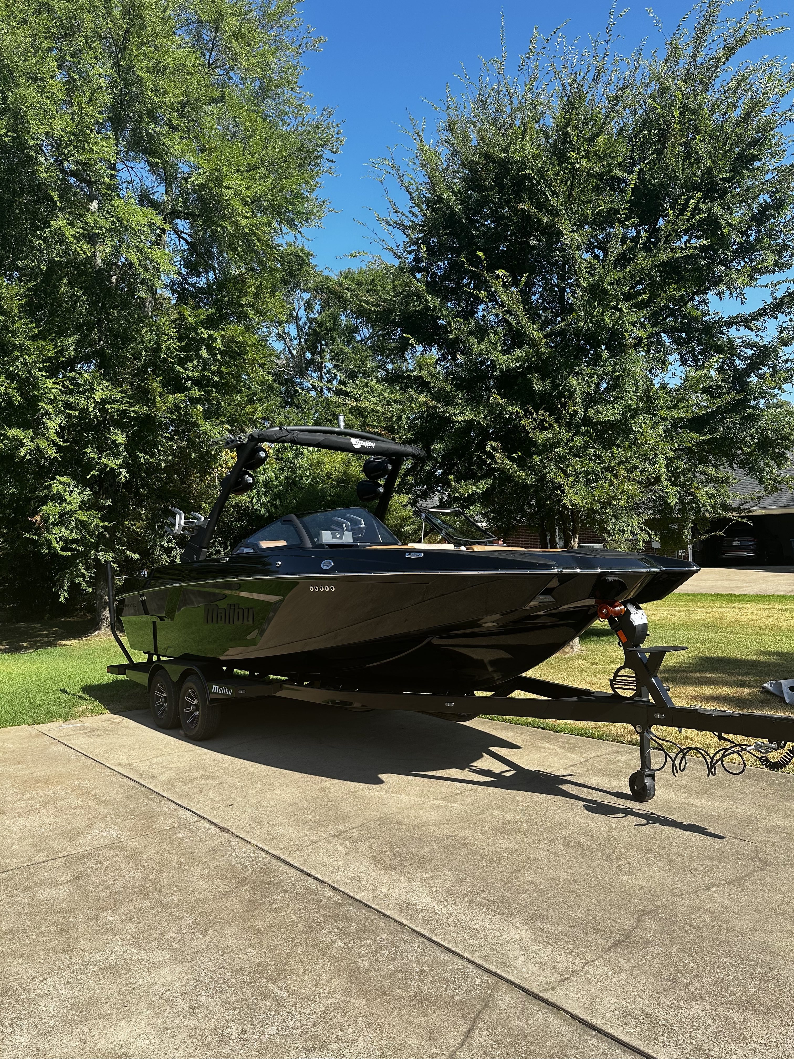 2024 Malibu 24 MXZ